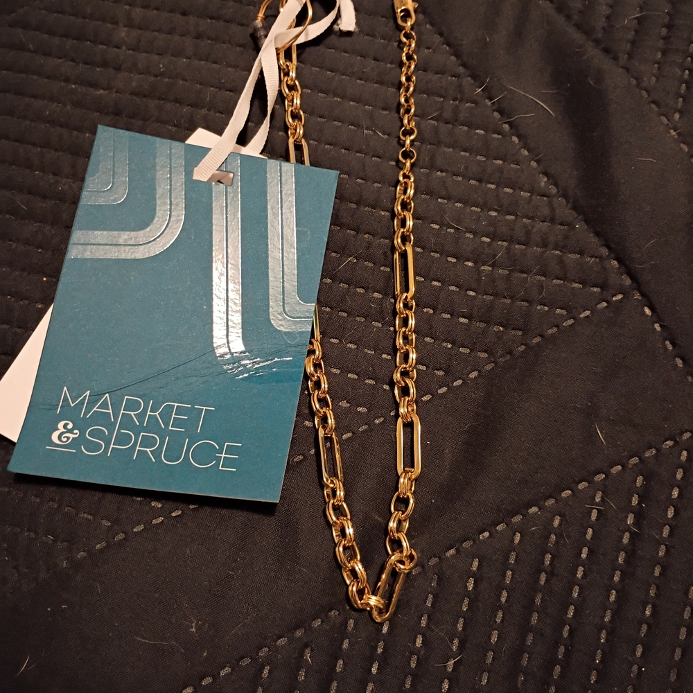Market & Spruce Elegant Gold Necklace